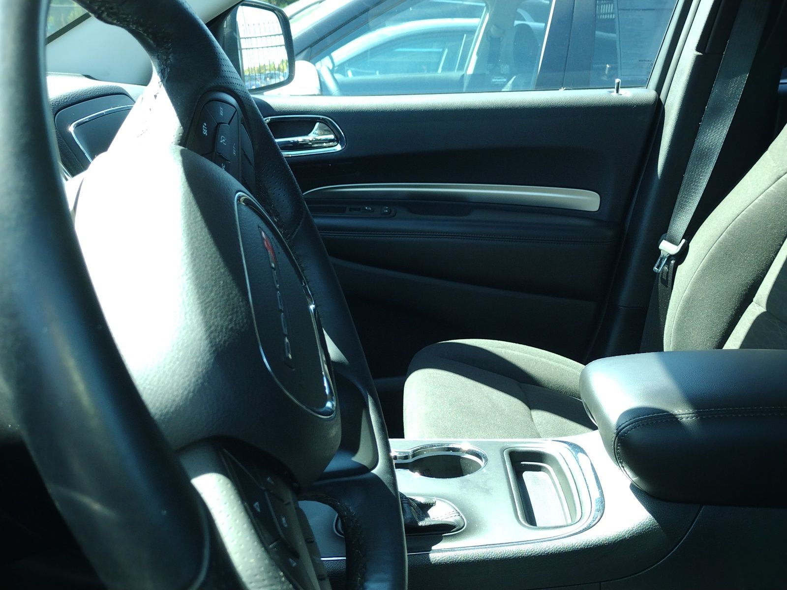 2018 Dodge Durango SXT photo 3