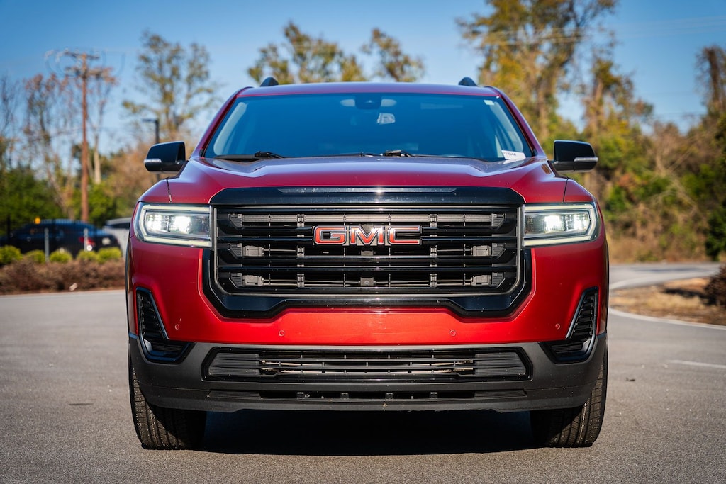 Used 2023 GMC Acadia SLE SUV