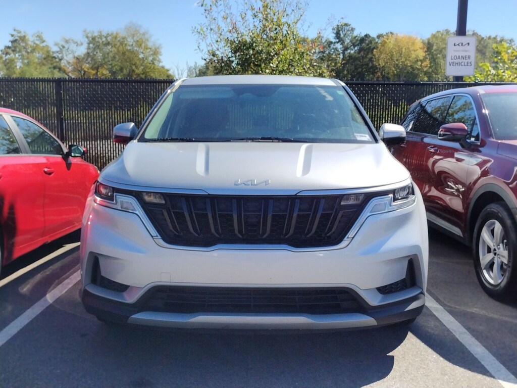 Certified 2023 Kia Carnival LX Seat Package MPV