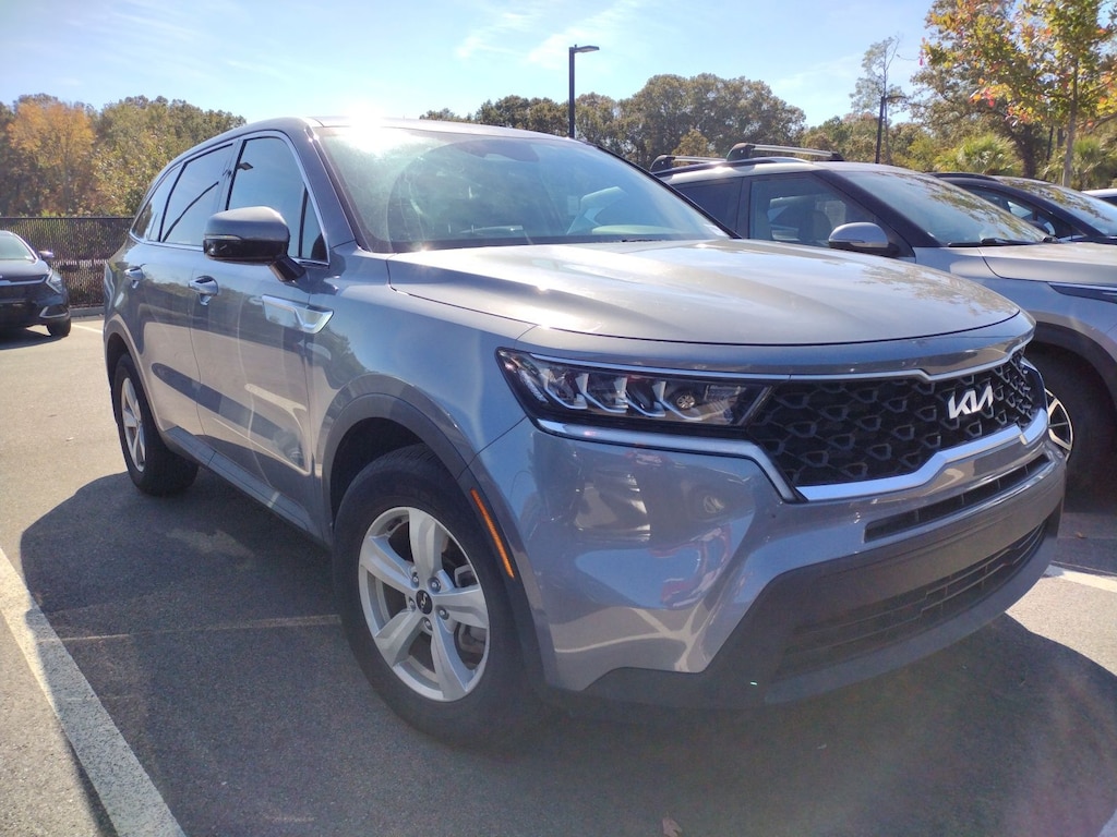 Used 2023 Kia Sorento LX SUV