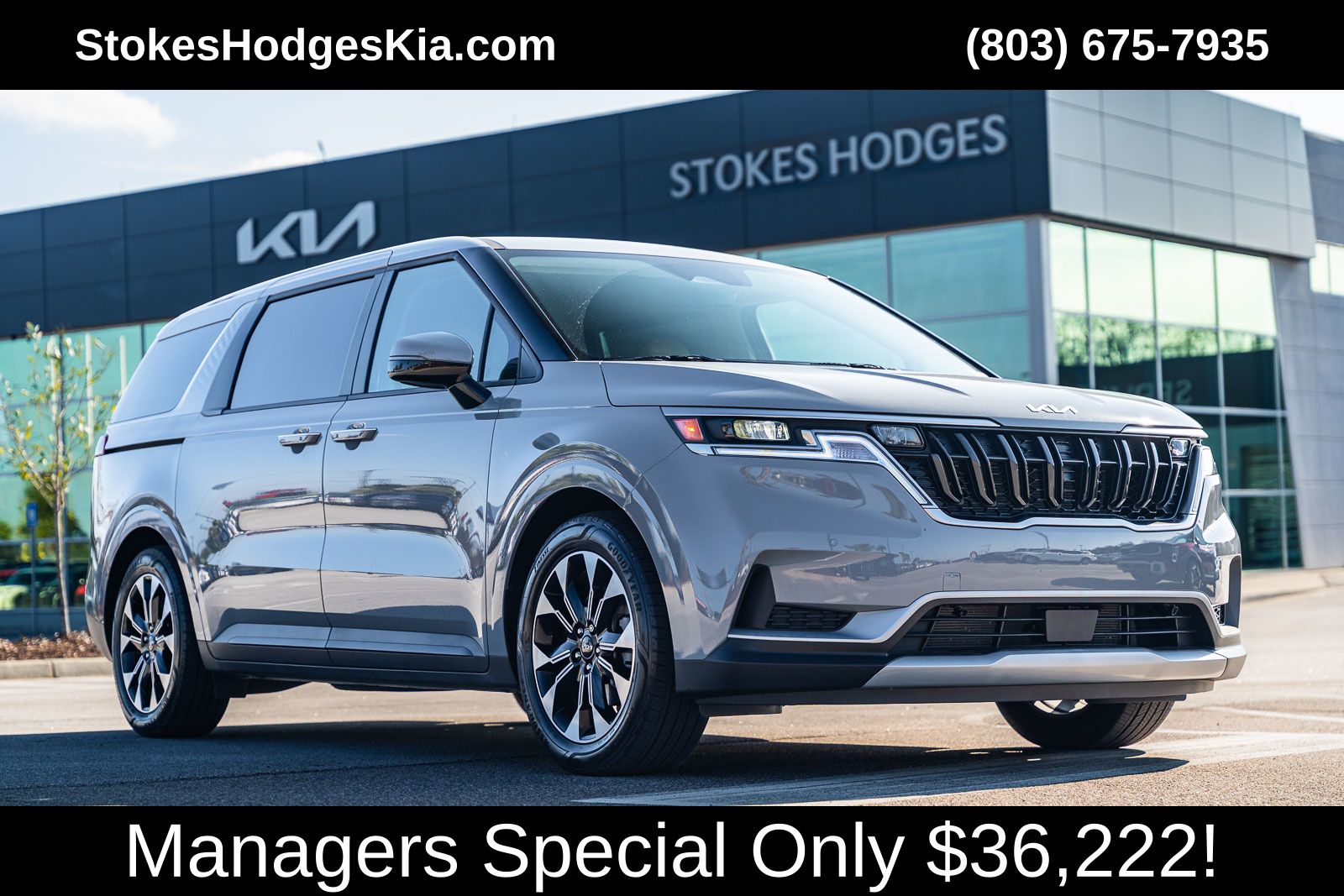 2024 Kia Carnival EX's photo