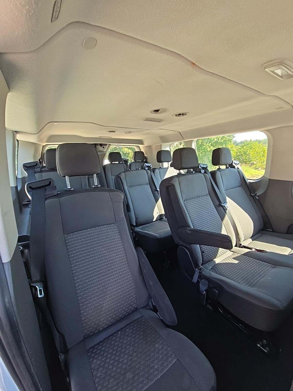 2021 Ford Transit XL photo 3