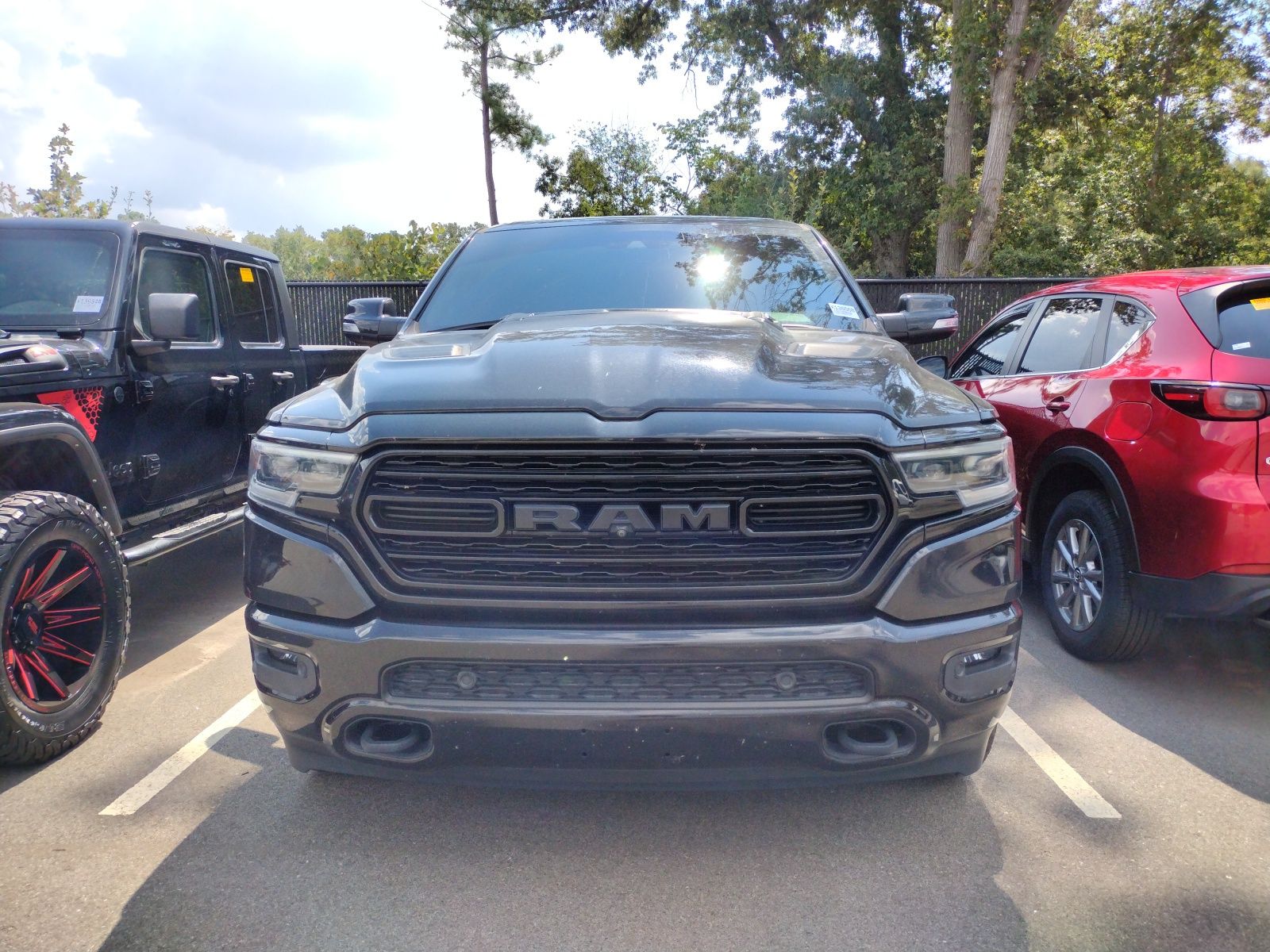 2021 Ram 1500 Limited photo 2