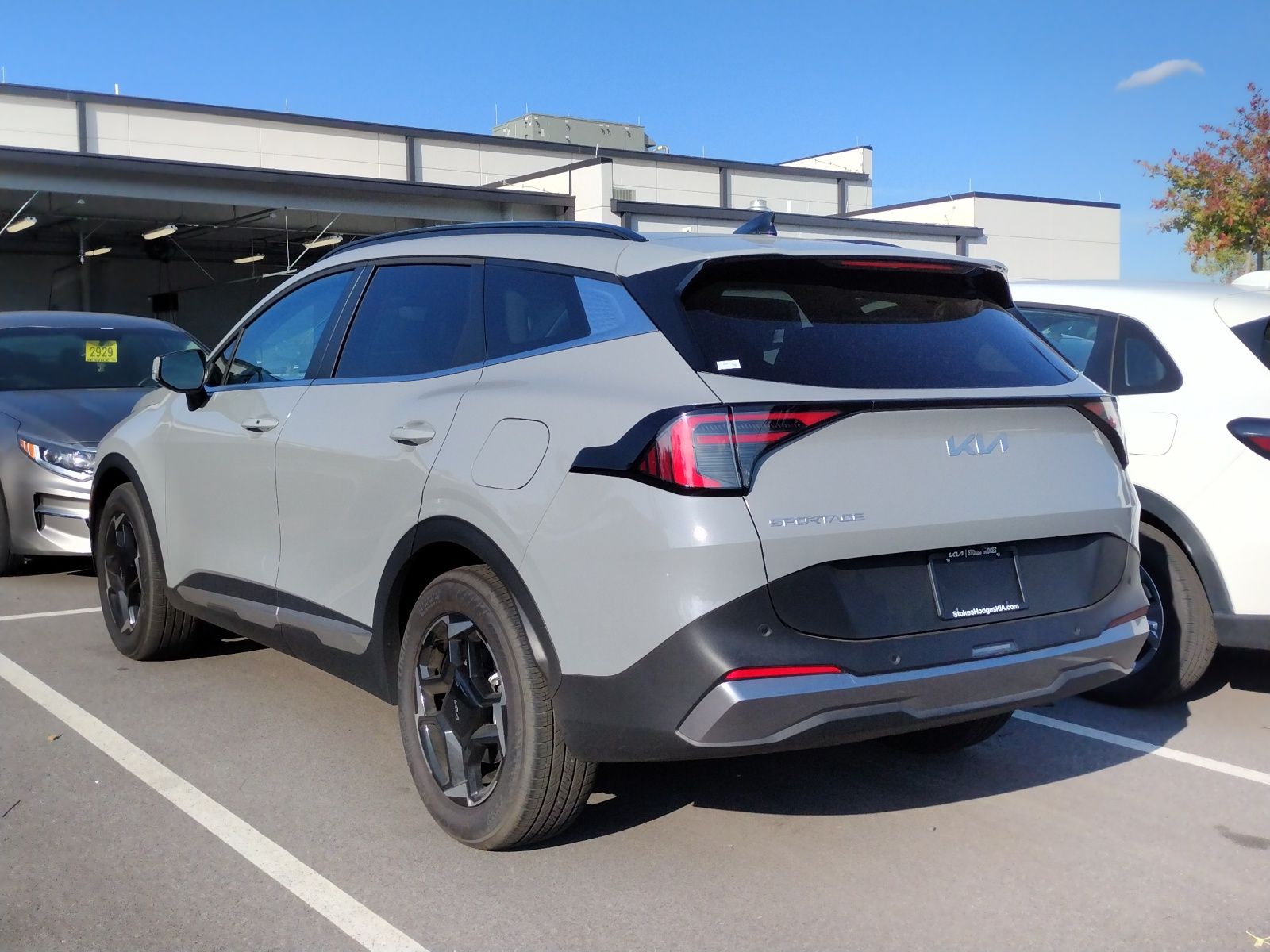 2026 Kia Sportage EX photo 4