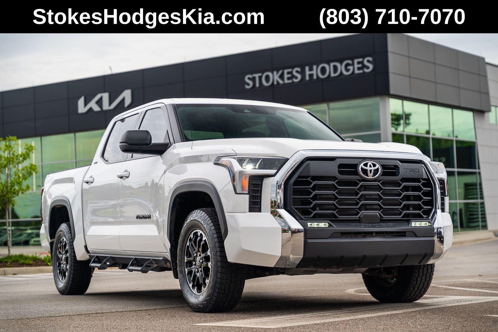 2025 Toyota Tundra SR5 3.4L 4WD CrewMax 5.5' Bed's photo