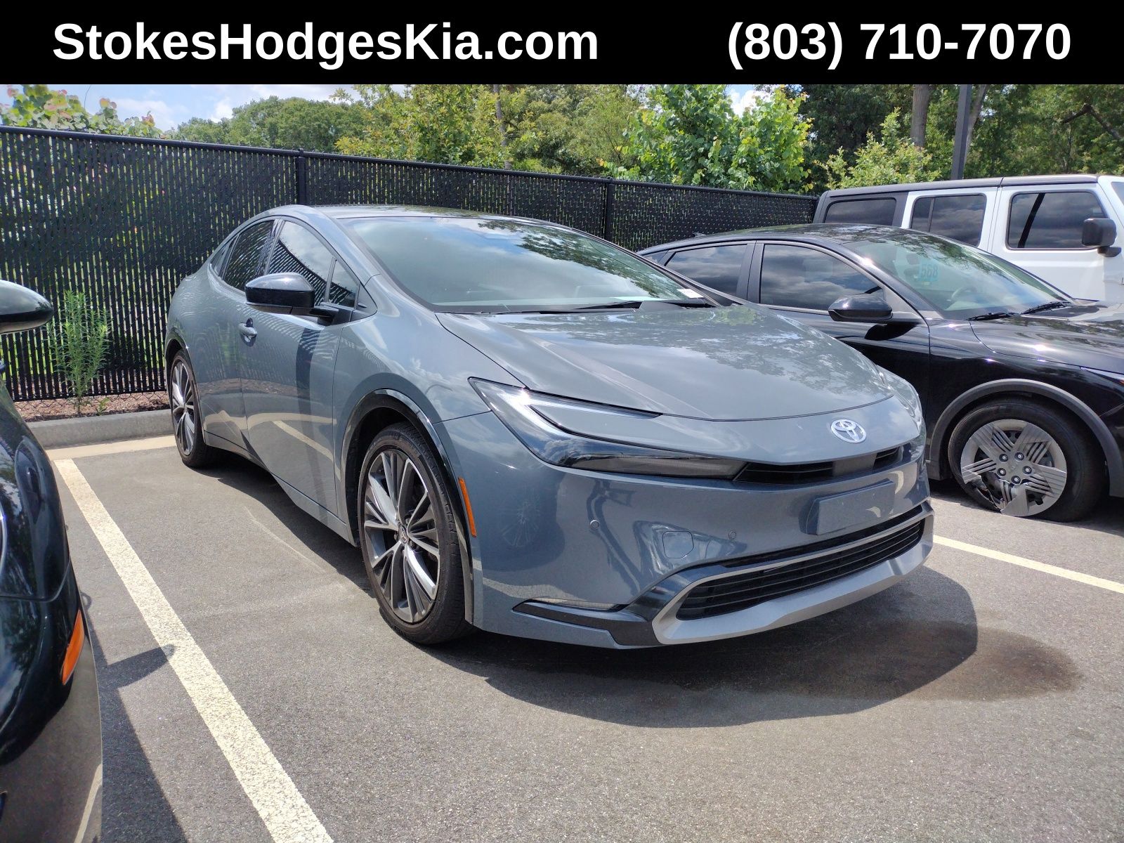2024 Toyota Prius XLE FWD's photo