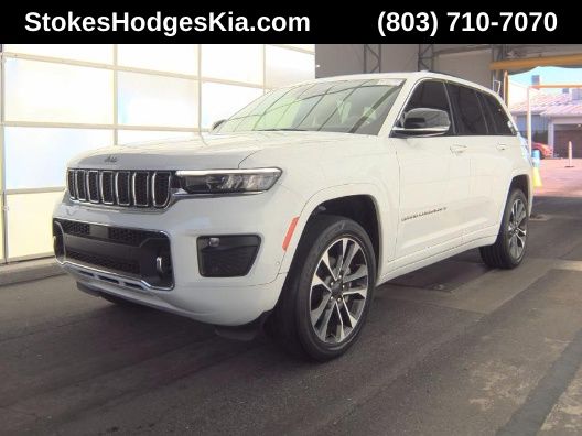 2022 Jeep Grand Cherokee Overland 4x4's photo