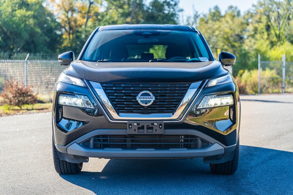 Used 2021 Nissan Rogue SV SUV