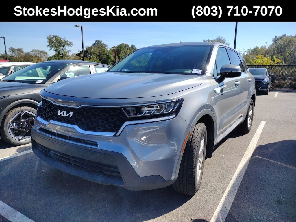 Used 2023 Kia Sorento LX SUV