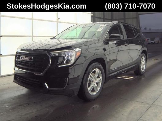 2024 GMC Terrain SLE's photo