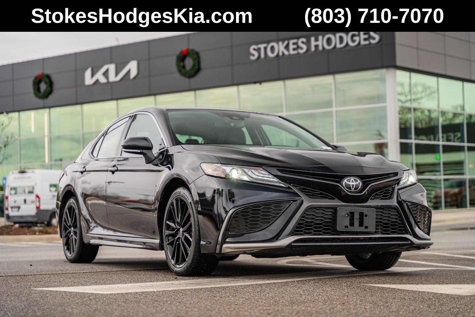 2024 Toyota Camry XSE's photo