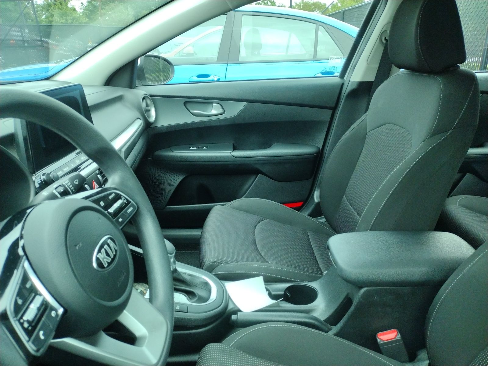 2020 Kia Forte FE LXS photo 2