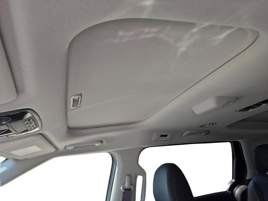 2026 Kia Carnival SX Prestige - Photo 19