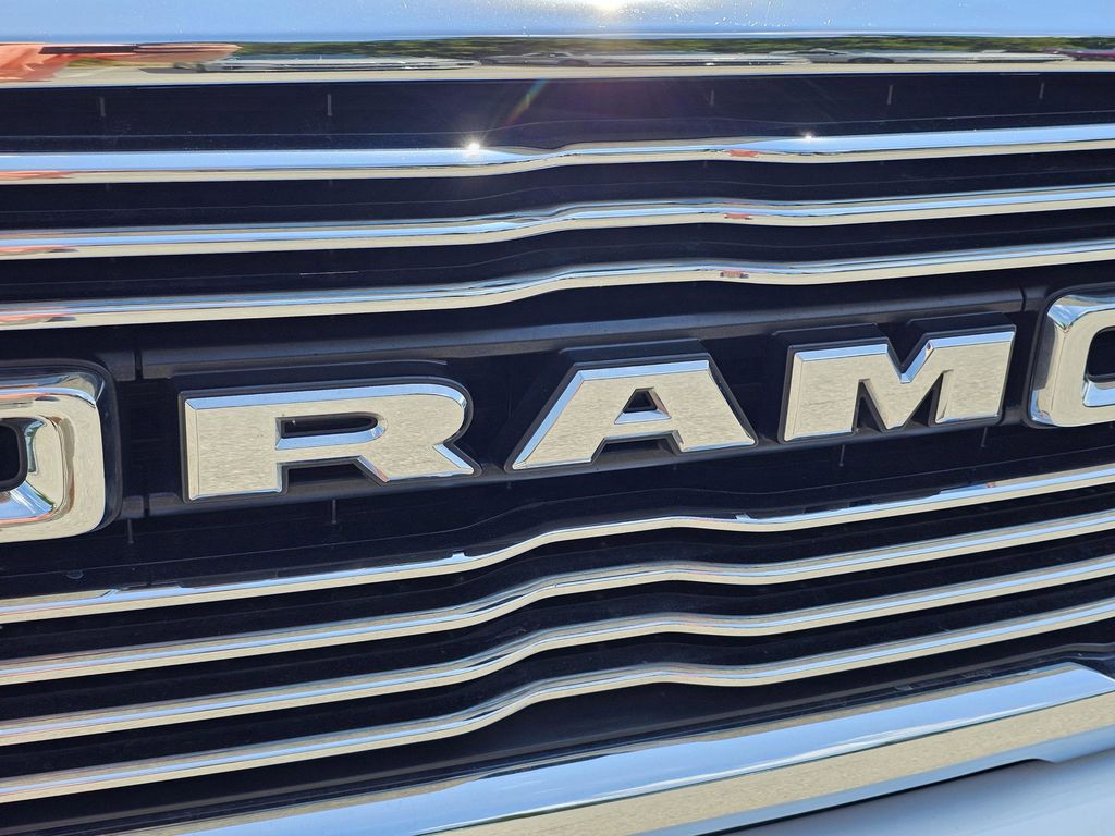 2023 Ram 2500 Laramie photo 3