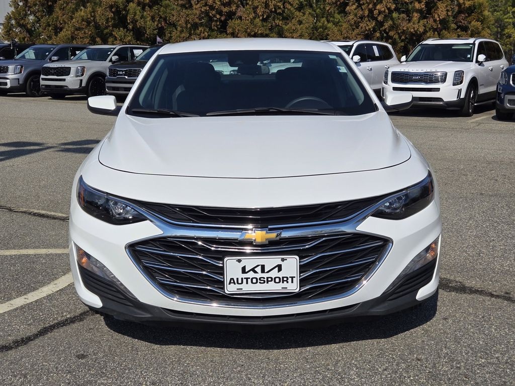 Used 2025 Chevrolet Malibu 1LT Sedan