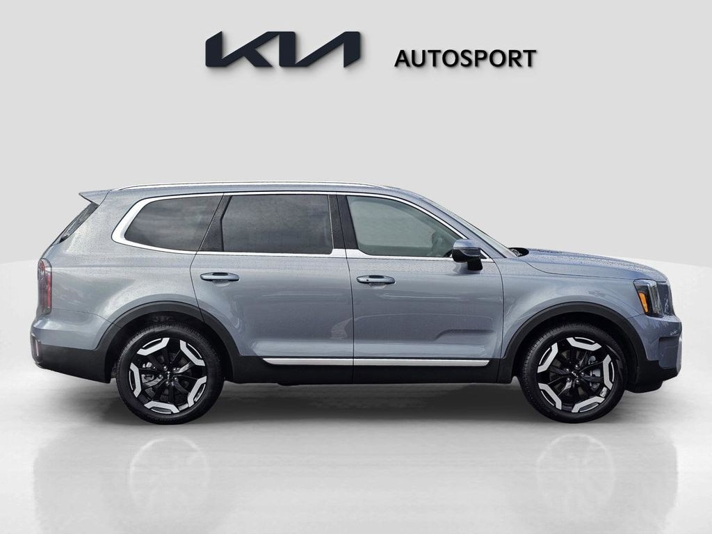 Used 2025 Kia Telluride EX SUV
