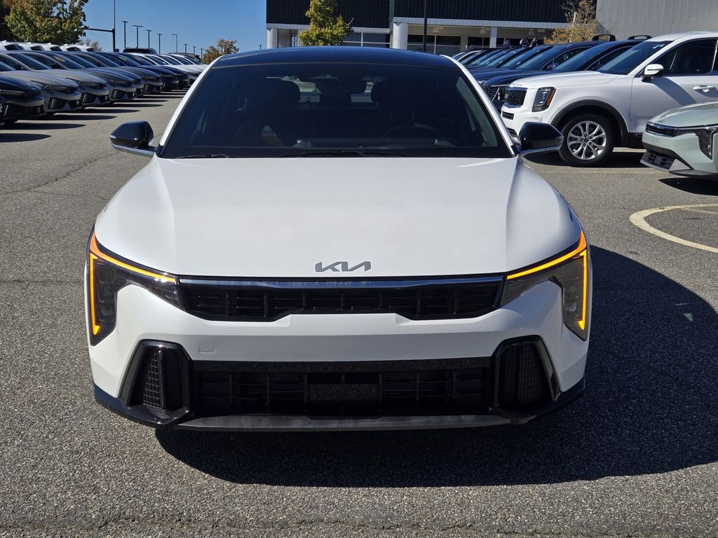 New 2025 Kia K4 GT-Line Sedan