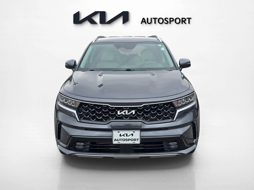 2022 Kia Sorento Hybrid EX photo 2