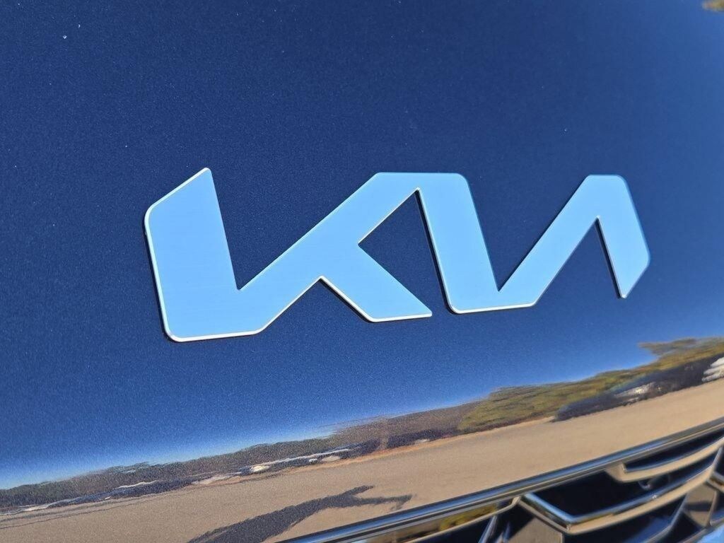 New 2026 Kia Sorento S SUV