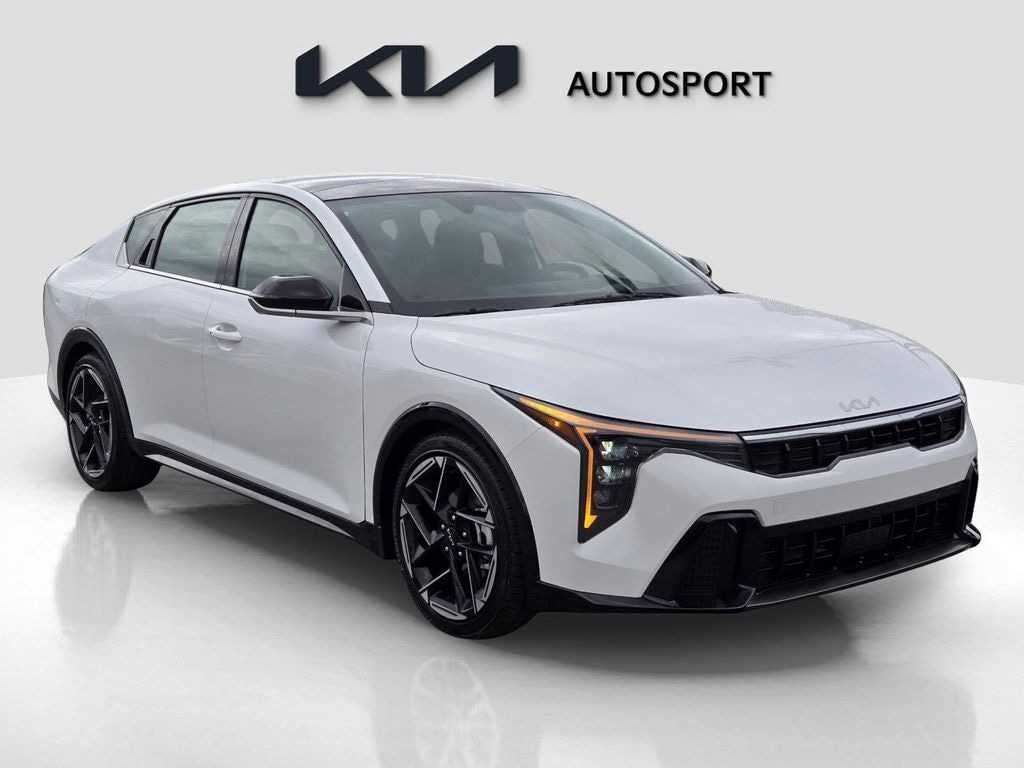 New 2025 Kia K4 GT-Line Sedan