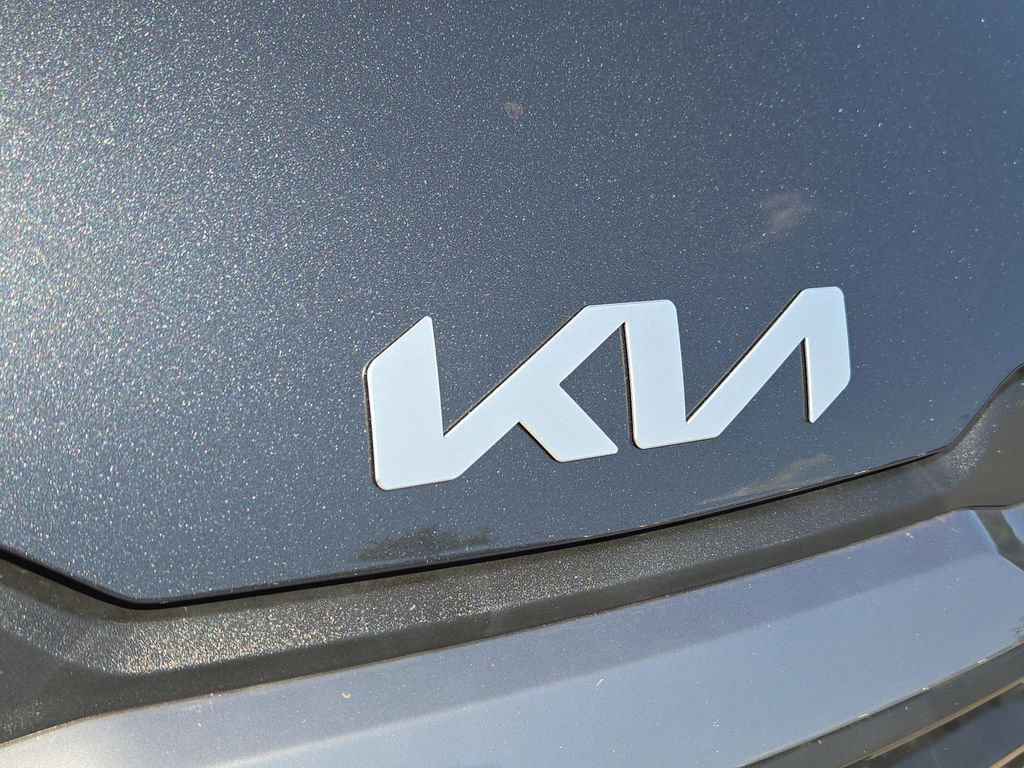 2026 Kia Sportage Hybrid LX photo 4
