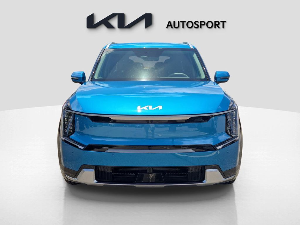 Used 2025 Kia EV9 Land with VIN 5XYADFS59SG001035 for sale in Columbus, GA