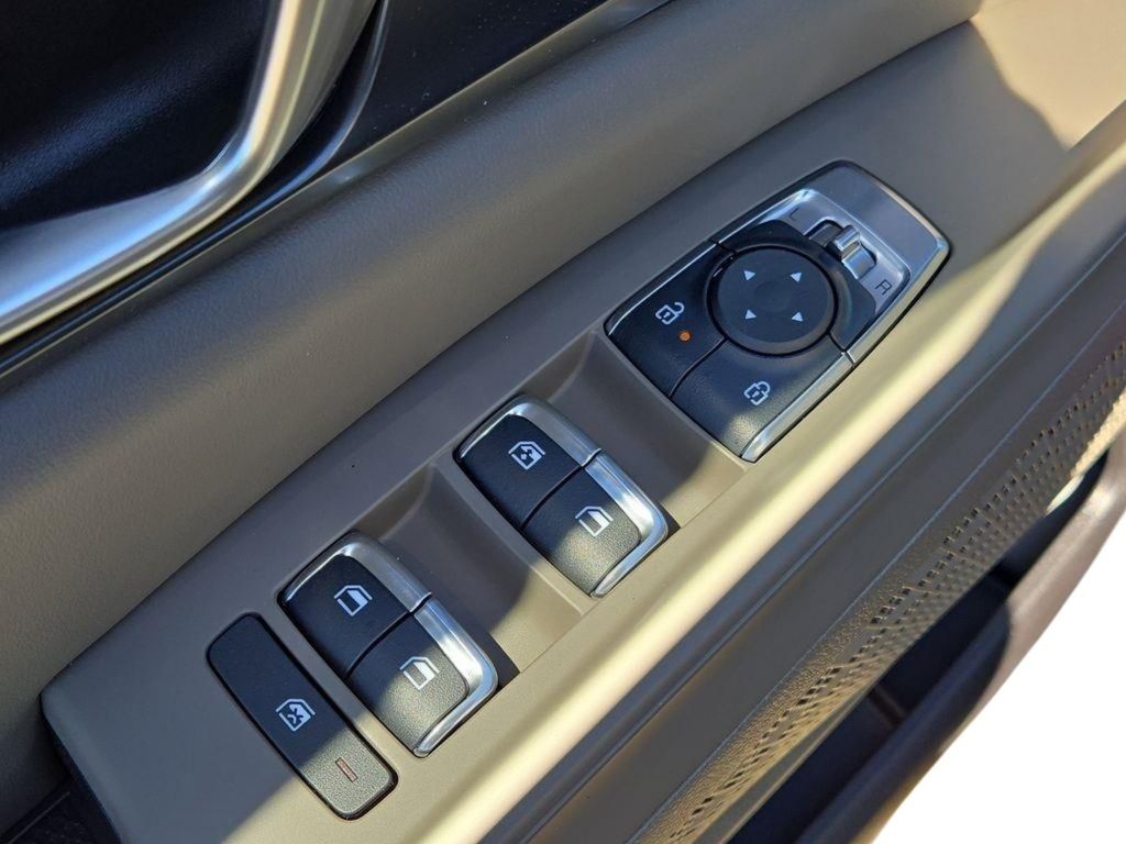 2026 Kia Carnival LXS - Photo 16