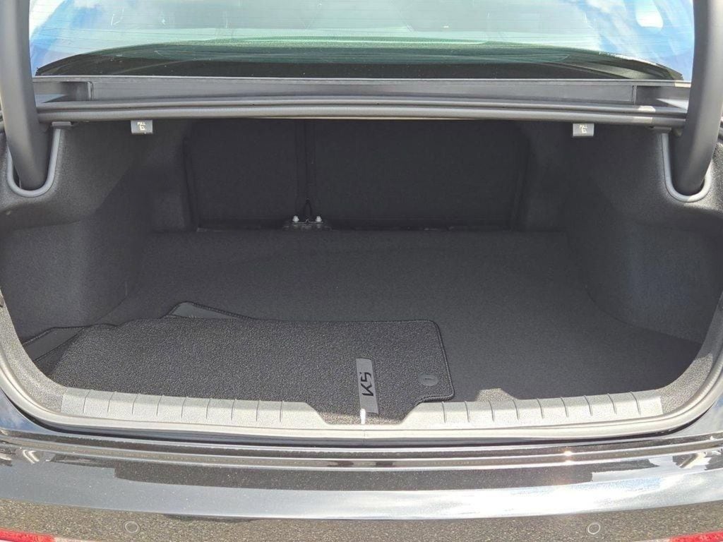 2026 Kia K5 EX - Photo 12
