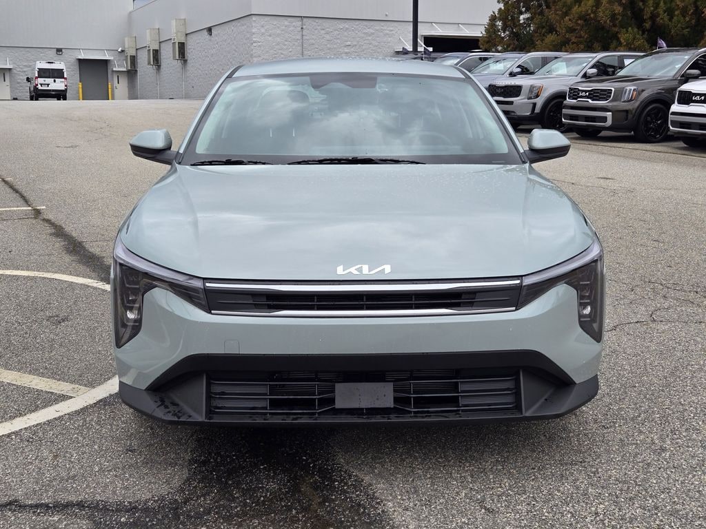 New 2026 Kia K4 LXS Sedan