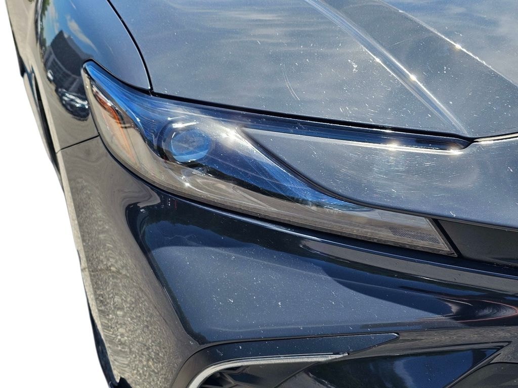 Used 2025 Toyota Camry SE Sedan