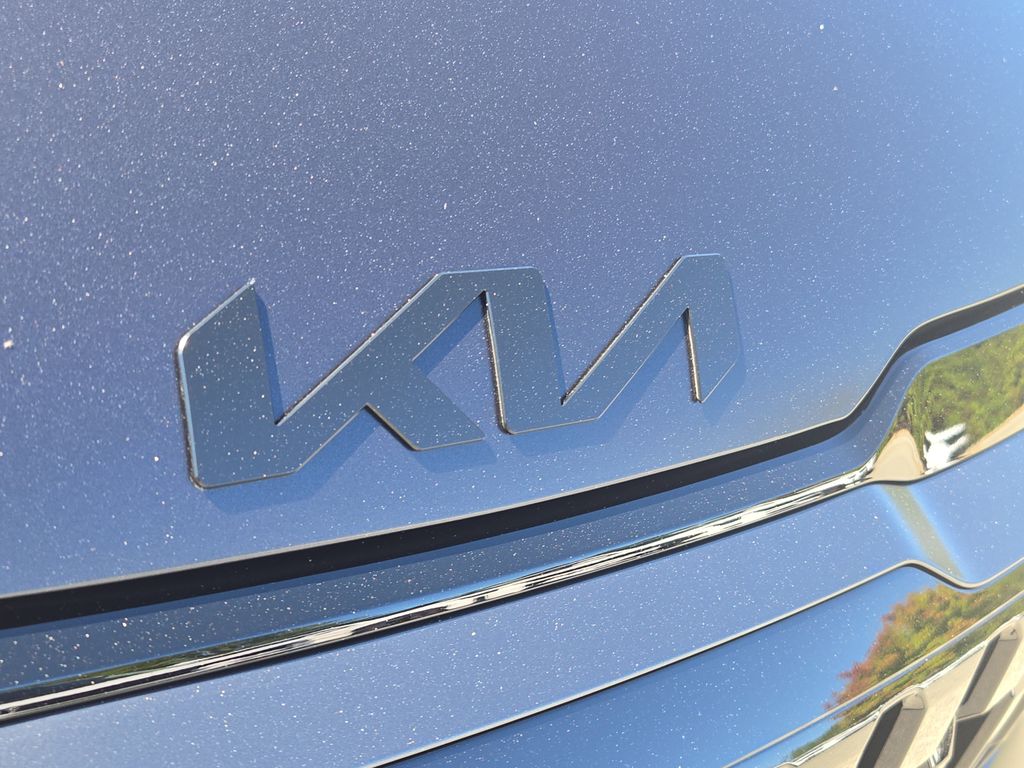 2026 Kia Sportage X-Line photo 4