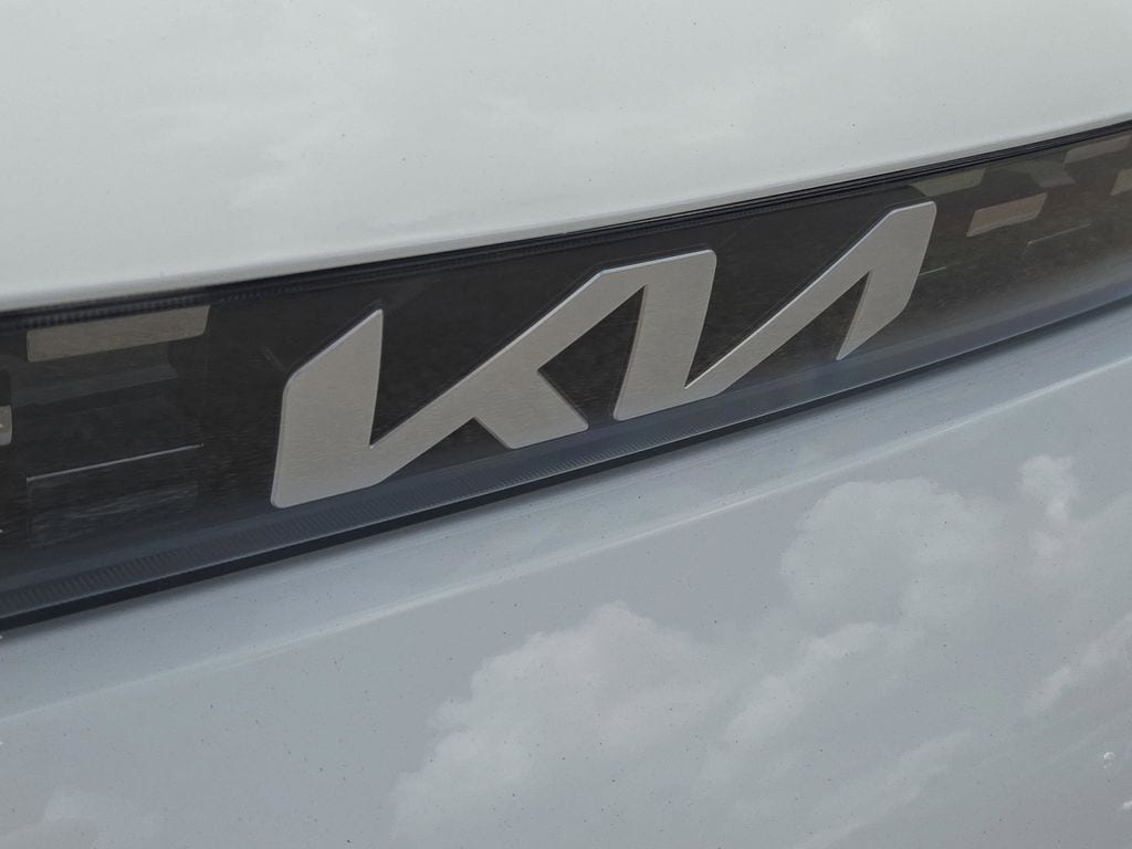 New 2025 Kia Soul S Hatchback