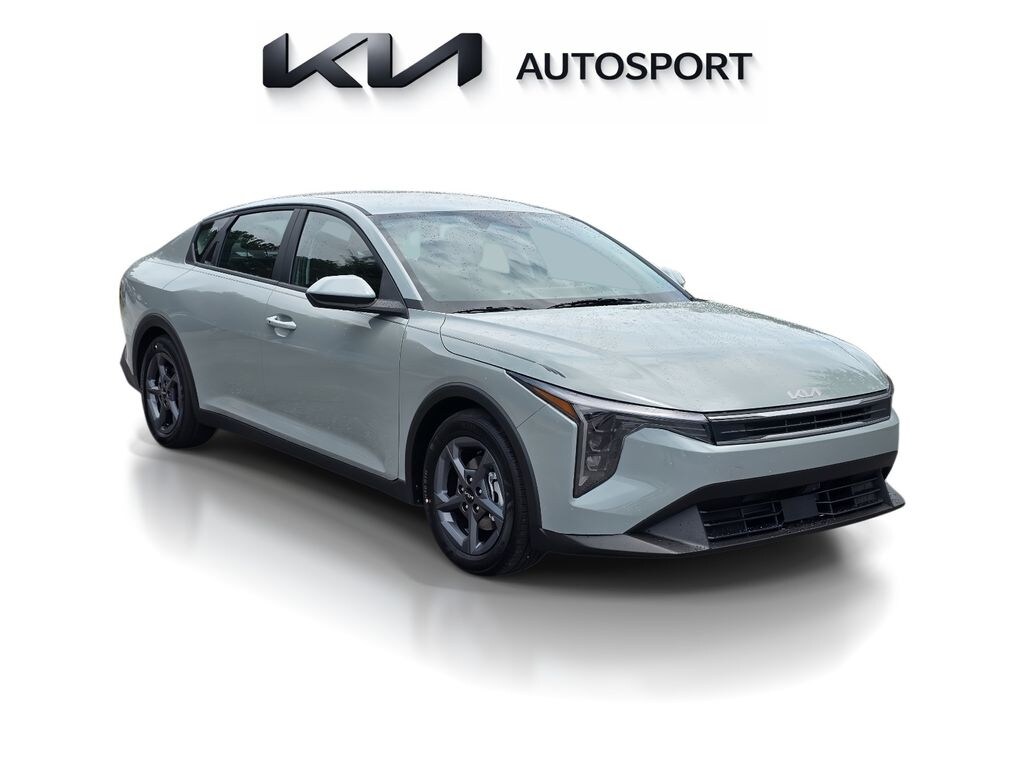 New 2026 Kia K4 LXS Sedan