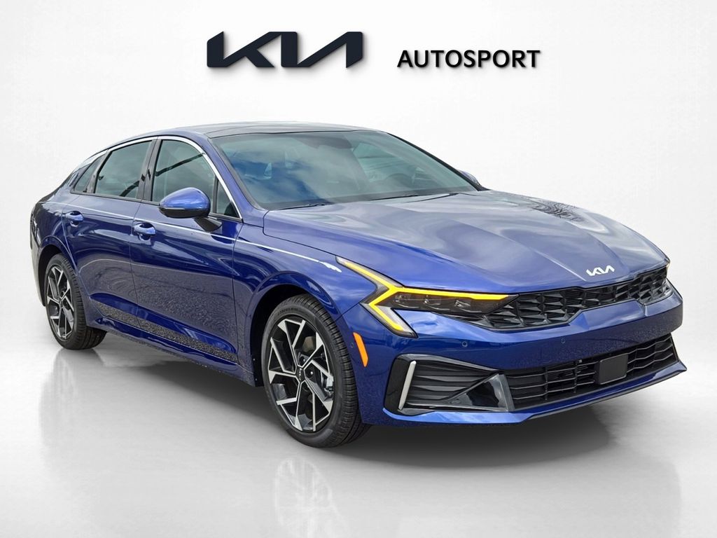 2025 Kia K5 EX photo 3