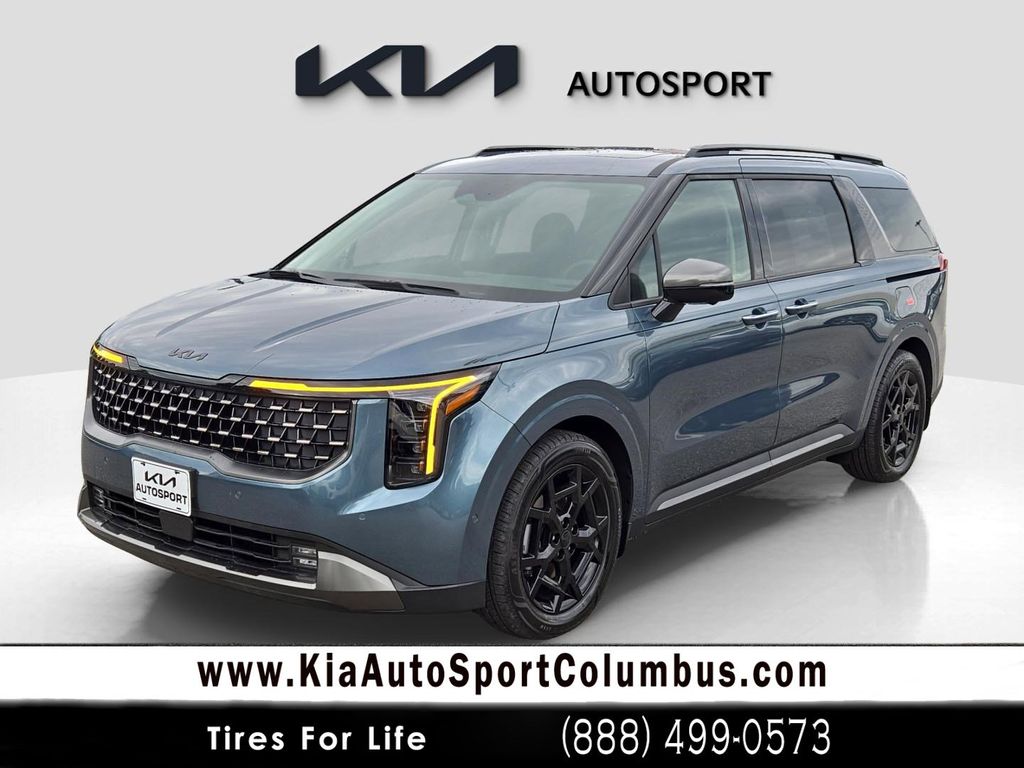 2025 Kia Carnival SX Prestige's photo