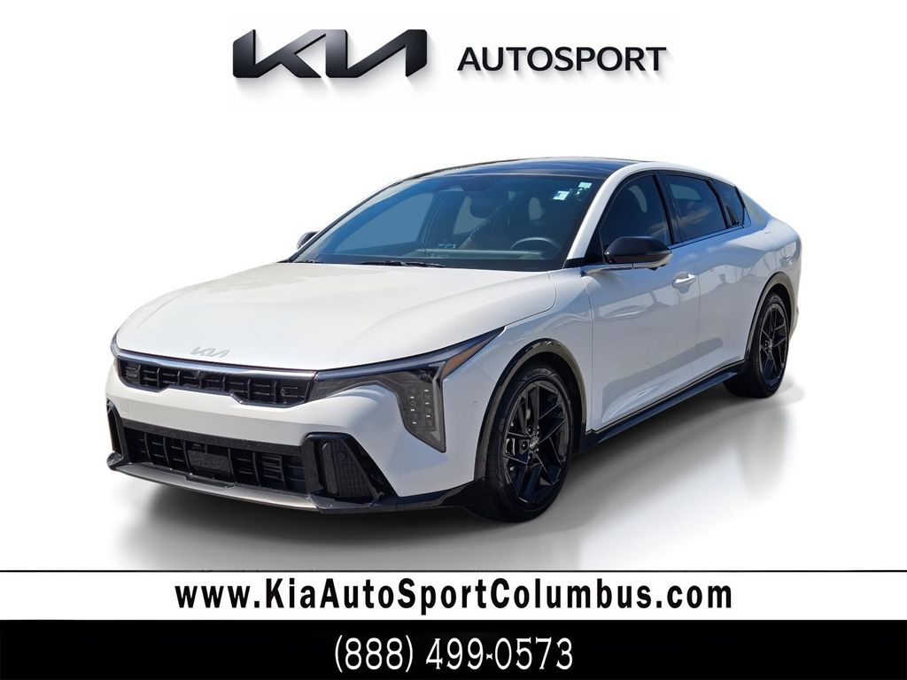 2025 Kia K4 GT-Line Turbo AT's photo