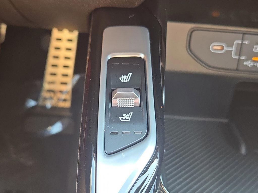 2026 Kia Sorento X-Line SX Prestige - Photo 24