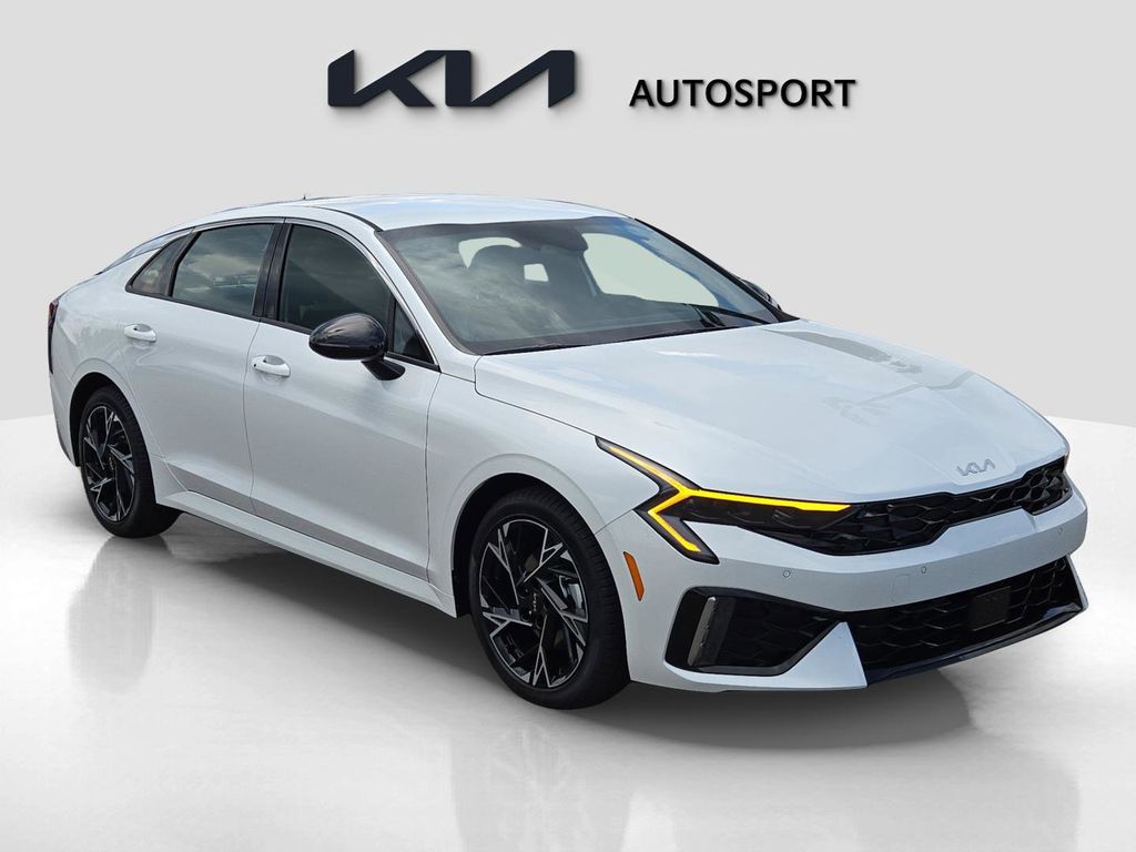 2026 Kia K5 GT-Line photo 2