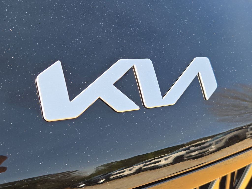 New 2026 Kia Carnival Hybrid EX Van Passenger Van