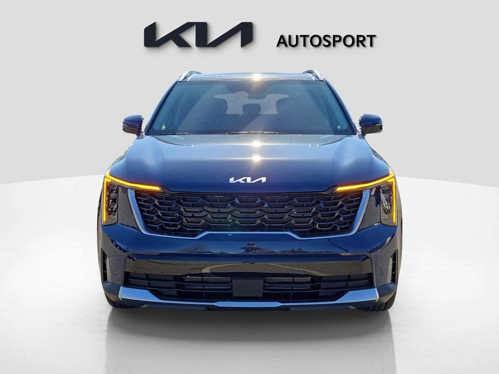 2025 Kia Sorento S photo 2