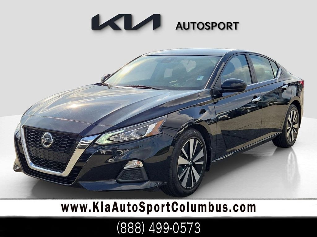 Used 2021 Nissan Altima 2.5 SV Sedan