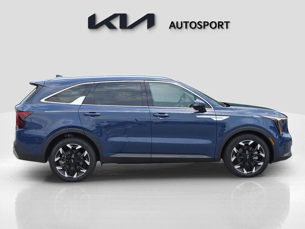 2024 Kia Sorento SX photo 3