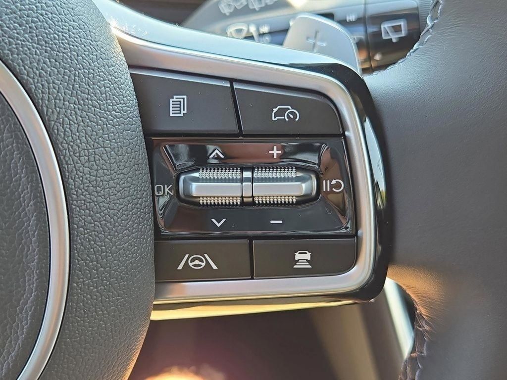 2026 Kia Carnival EX - Photo 31