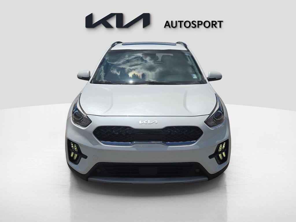 2022 Kia Niro Touring photo 2