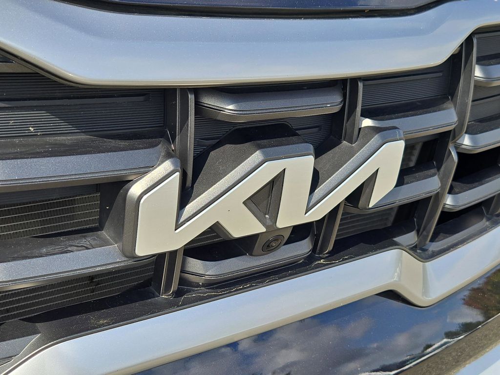 2025 Kia Telluride SX photo 3