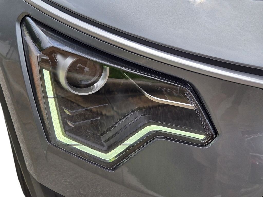 New 2026 Kia Niro EX SUV