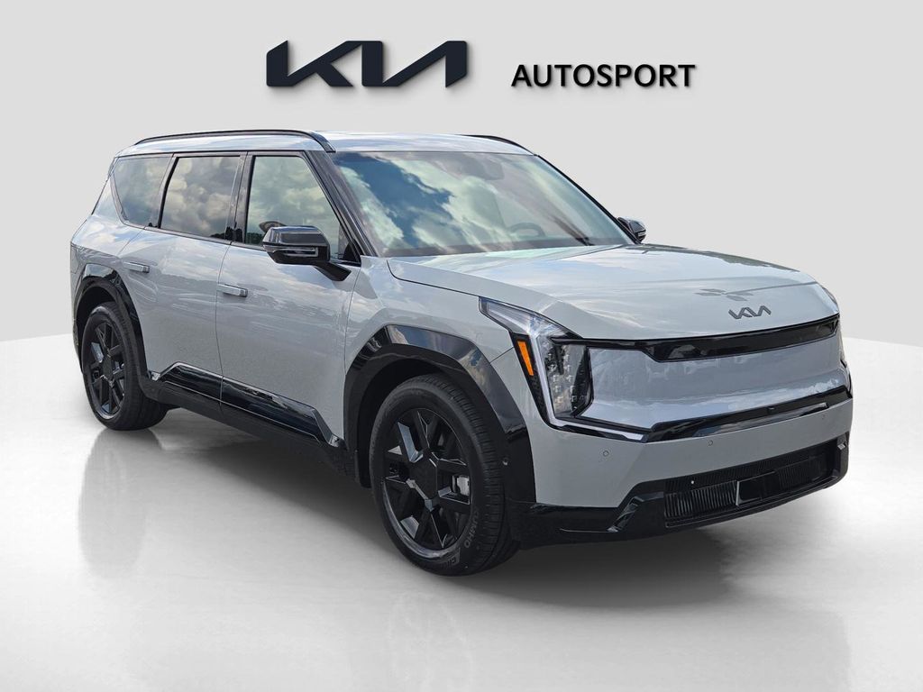 2026 Kia EV9 Land photo 2