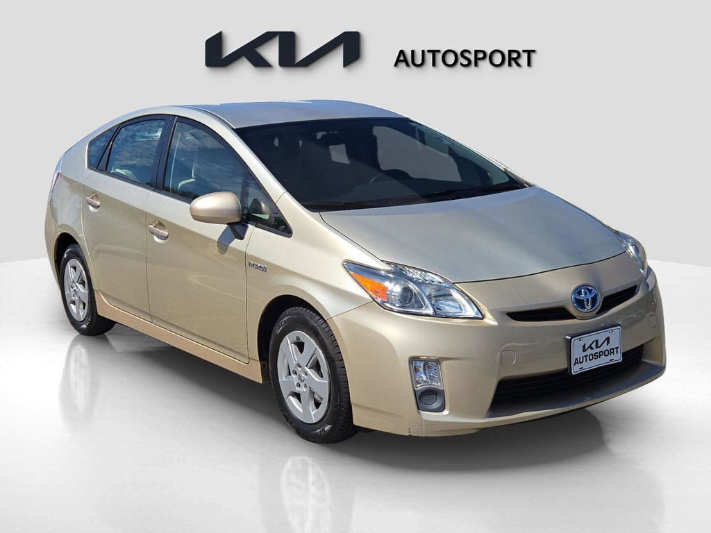 2010 Toyota Prius I photo 3
