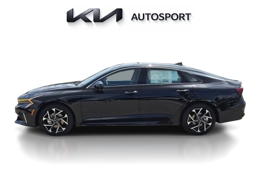 2026 Kia K5 EX - Photo 8