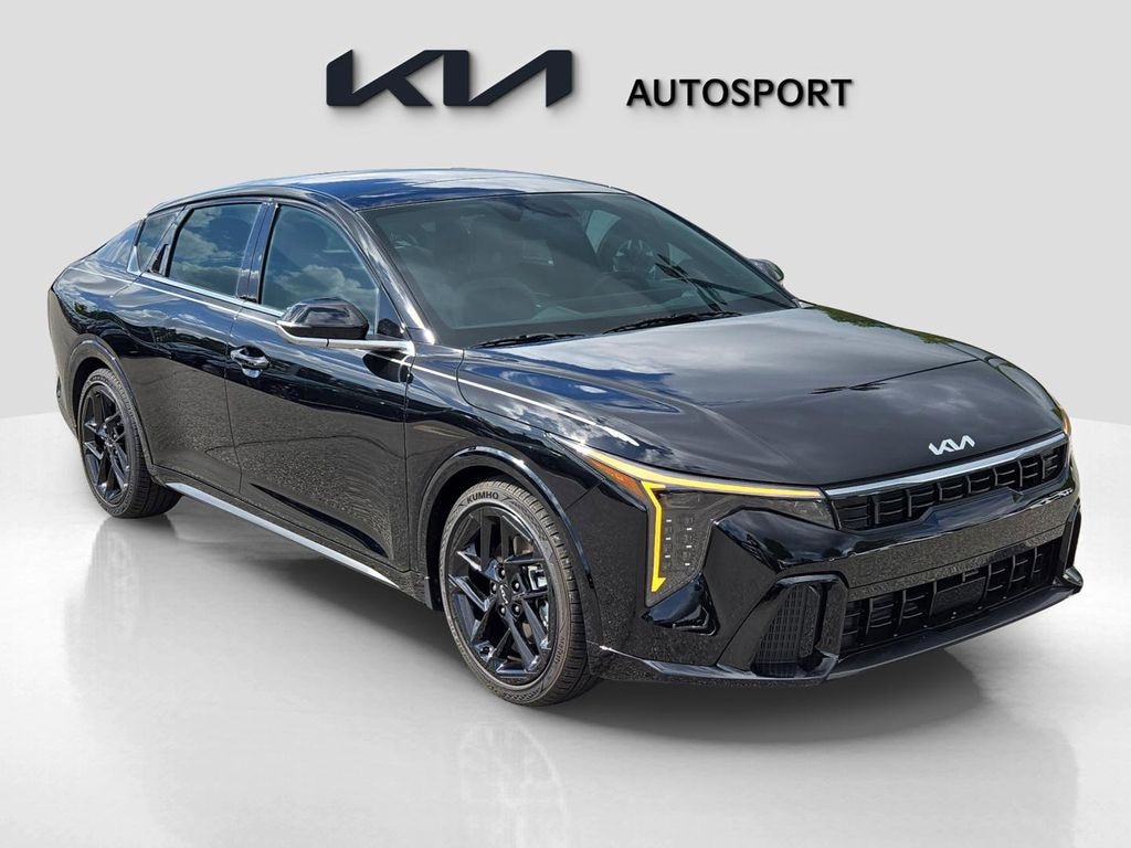 New 2025 Kia K4 GT-Line Turbo Sedan